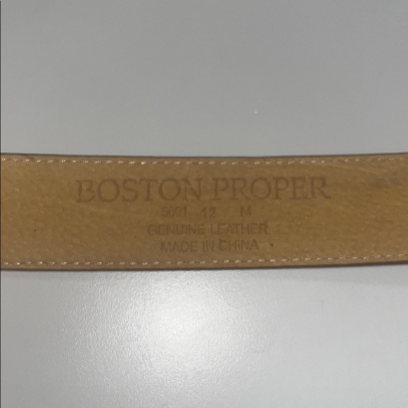 Boston Proper Tan Leather Belt with gold tone sunburst with stone size 12 / M - Picture 3 of 10